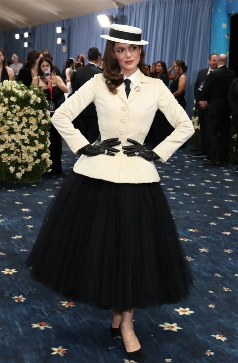 White Women Office Suits Skirt - Women Formal Wear Black And White ulasan dan harga